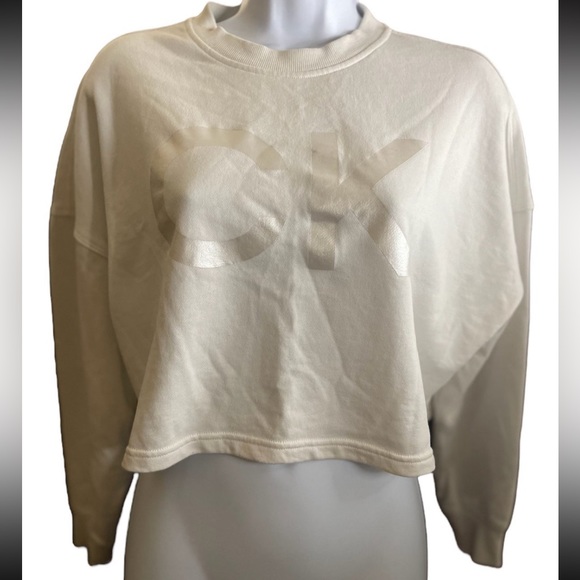 Calvin Klein Cropped Crewneck Sweater - Picture 2 of 4